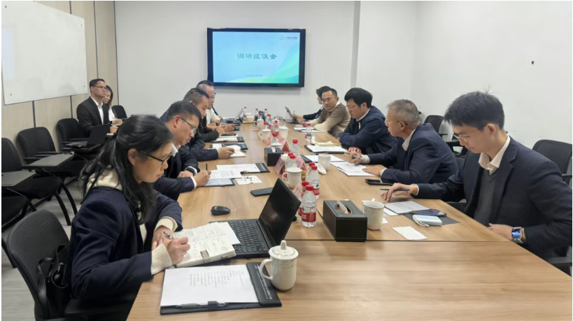 广州公交集团领导到广交物流开展跨境业务调研